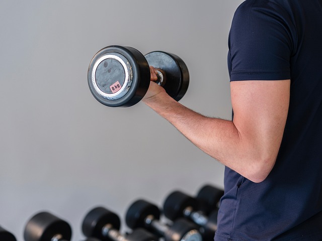 Strength Training for Beginners: A Comprehensive Guide to Building a Stronger You